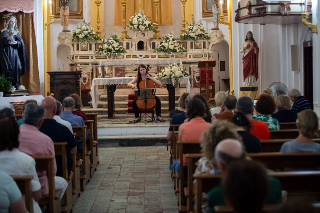 notarstafano-1-1024x682 Domenica 15 Giugno: Concerto per Violoncello Solo presso la chiesa di Santa Chiara a Crotone